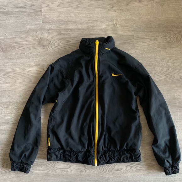 Nike Livestrong Windbreaker Jacket 